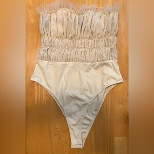 Nasty Gal Strapless bodysuit Tuille lace